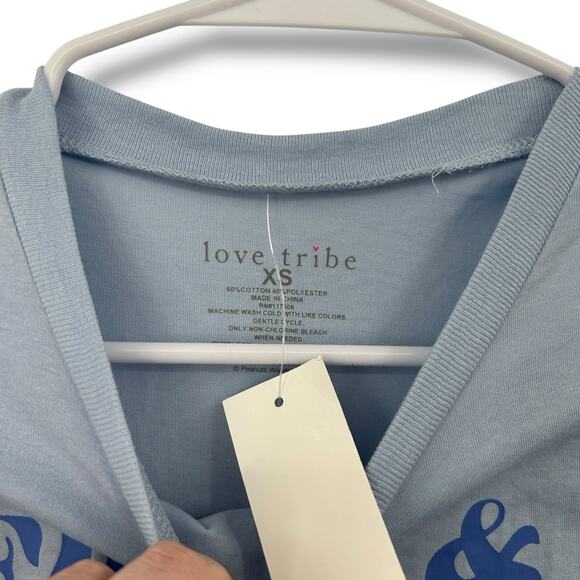 NEW Peanuts Snoopy T-Shirt XS Free & Wild Boho Patriot Graphic Top T - Picture 5 of 6